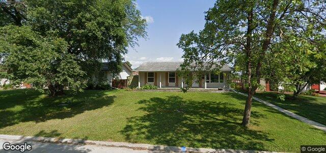 153 Allenby Crescent（加拿大曼尼托巴省温尼伯市）房屋照片