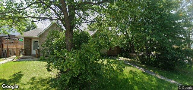 2 Ainsdale Way（加拿大曼尼托巴省温尼伯市）房屋照片