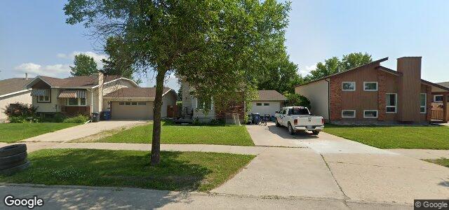 217 Alex Taylor Drive（加拿大曼尼托巴省温尼伯市）房屋照片