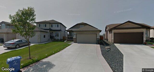 237 Chadwick Crescent（加拿大曼尼托巴省温尼伯市）房屋照片