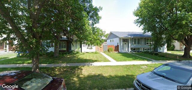 251 St Martin Boulevard（加拿大曼尼托巴省温尼伯市）房屋照片