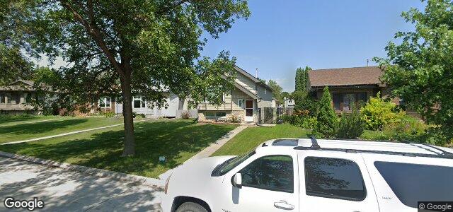 302 George Marshall Way（加拿大曼尼托巴省温尼伯市）房屋照片