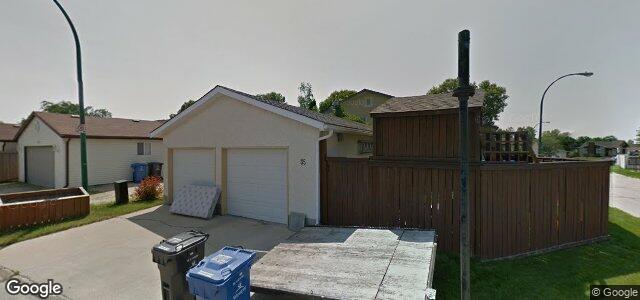 35 Blairmore Gardens（加拿大曼尼托巴省温尼伯市）房屋照片