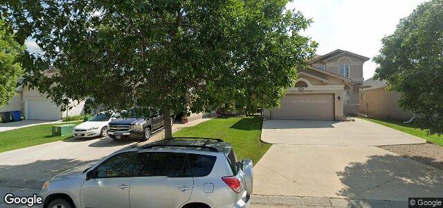 36 Chadwick Crescent（加拿大曼尼托巴省温尼伯市）房屋照片