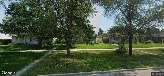 374 Redonda Street（加拿大曼尼托巴省温尼伯市）房屋照片