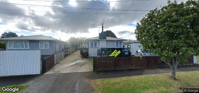 Photo of 4 Chaucer Place in Winnipeg, Manitoba