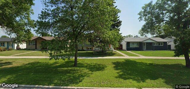 Larawan ng 422 Redonda Street sa Winnipeg, Manitoba