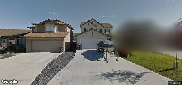 43 Remi Claeys Crescent（加拿大曼尼托巴省温尼伯市）房屋照片