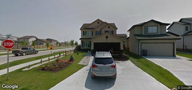 92 Blumm Crescent（加拿大曼尼托巴省温尼伯市）房屋照片