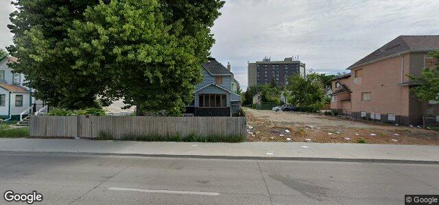 423 William Avenue（加拿大曼尼托巴省温尼伯市）房屋照片