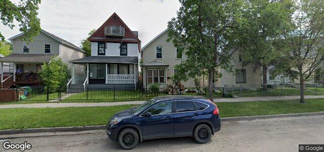 Photo of 573 Elgin Avenue in Winnipeg, Manitoba
