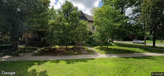 657 Waterloo Street（加拿大曼尼托巴省温尼伯市）房屋照片