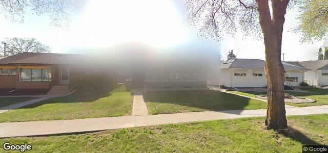 Photo of 668 Brock Street in Winnipeg, Manitoba