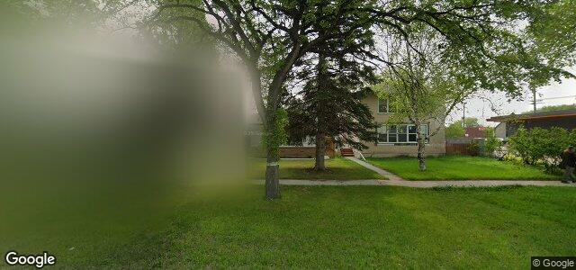 682 Waverley Street（加拿大曼尼托巴省温尼伯市）房屋照片