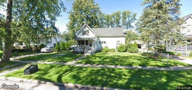 722 Waterloo Street（加拿大曼尼托巴省溫尼伯市）房屋照片