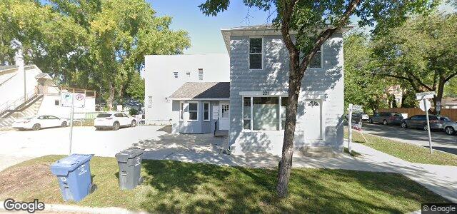 221 Dollard Boulevard（加拿大曼尼托巴省温尼伯市）房屋照片