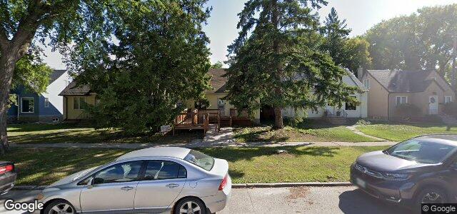 428 Louis Riel Street（加拿大曼尼托巴省温尼伯市）房屋照片