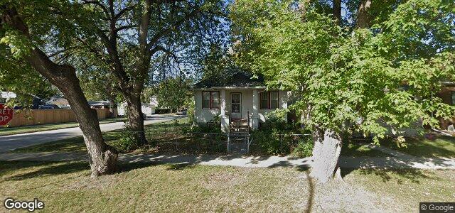 429 De La Morenie Street（加拿大曼尼托巴省温尼伯市）房屋照片