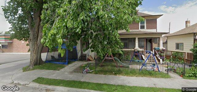 157 Harbison Avenue W（加拿大曼尼托巴省温尼伯市）房屋照片