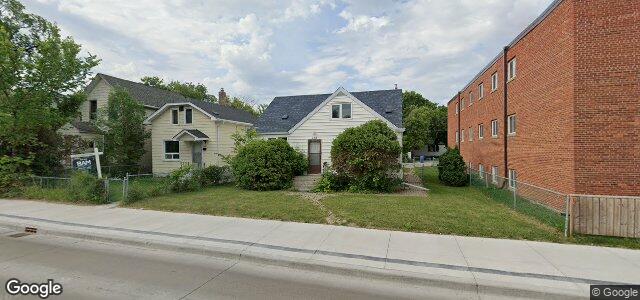 Photo of 166 Johnson Avenue W in Winnipeg, Manitoba