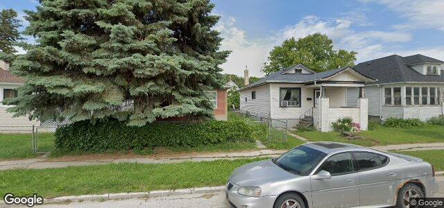 205 Martin Avenue W（加拿大曼尼托巴省温尼伯市）房屋照片