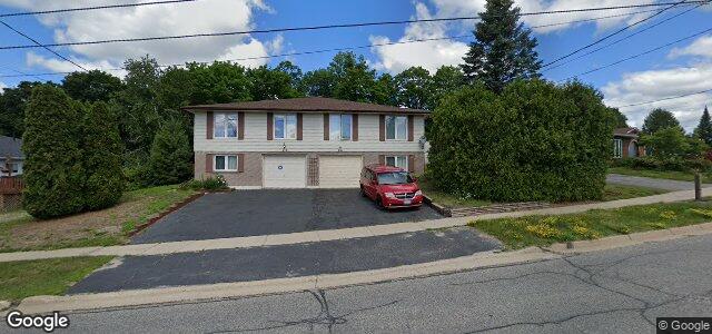 Larawan ng 216 Ottawa Avenue sa Winnipeg, Manitoba