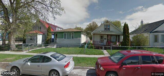 221 Larsen Avenue（加拿大曼尼托巴省温尼伯市）房屋照片