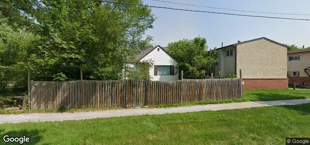 223 Midwinter Avenue（加拿大曼尼托巴省温尼伯市）房屋照片