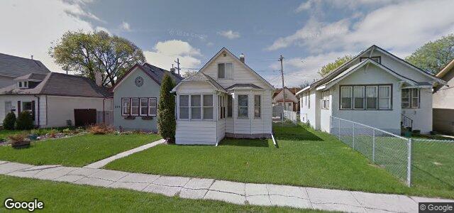 226 Larsen Avenue（加拿大曼尼托巴省温尼伯市）房屋照片