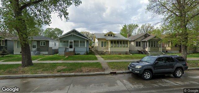 242 Munroe Avenue（加拿大曼尼托巴省温尼伯市）房屋照片