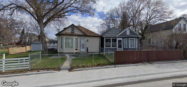 Photo of 271 Johnson Avenue W in Winnipeg, Manitoba