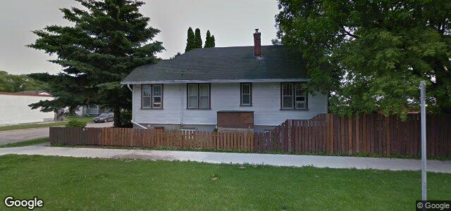 Photo of 300 Ottawa Avenue in Winnipeg, Manitoba