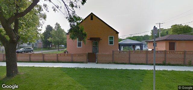 300 Winterton Avenue（加拿大曼尼托巴省温尼伯市）房屋照片