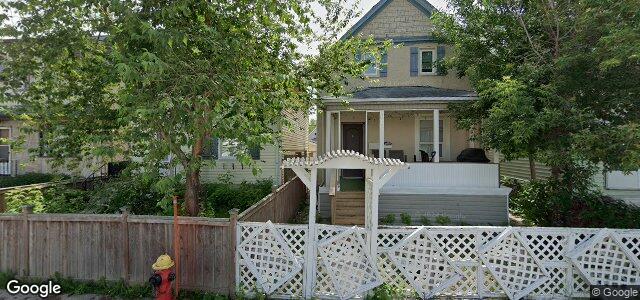 304 Harbison Avenue W（加拿大曼尼托巴省温尼伯市）房屋照片