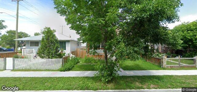 305 Larsen Avenue（加拿大曼尼托巴省温尼伯市）房屋照片