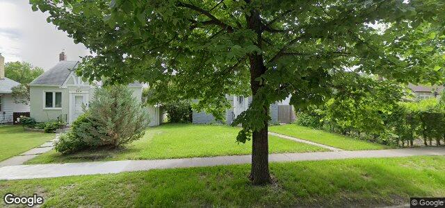 Photo of 306 Winterton Avenue in Winnipeg, Manitoba