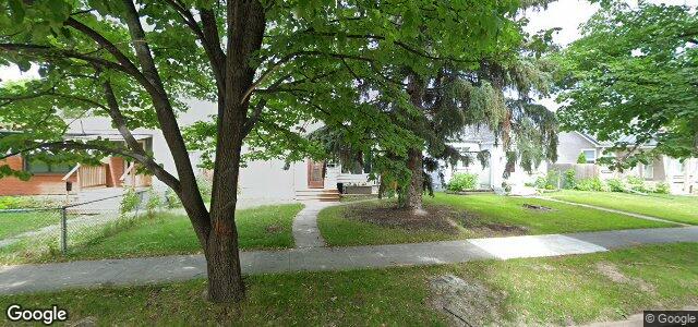 315 Winterton Avenue（加拿大曼尼托巴省温尼伯市）房屋照片