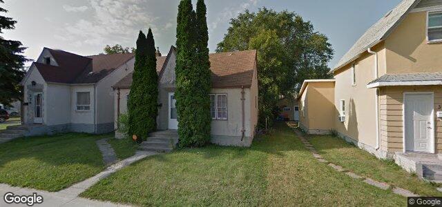 Photo of 322 Union Avenue W in Winnipeg, Manitoba