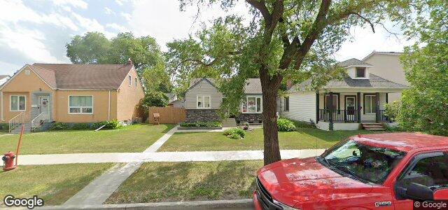 Photo of 354 Munroe Avenue in Winnipeg, Manitoba