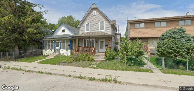 Larawan ng 381 Harbison Avenue W sa Winnipeg, Manitoba