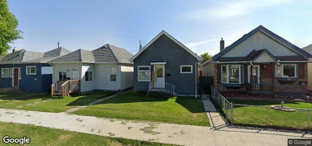 Photo of 382 Jamison Avenue in Winnipeg, Manitoba