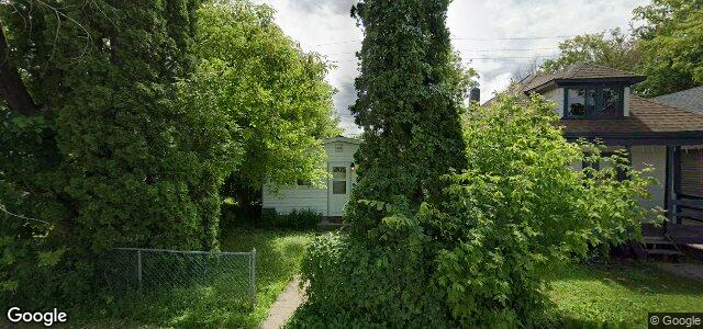 394 Harbison Avenue W（加拿大曼尼托巴省温尼伯市）房屋照片