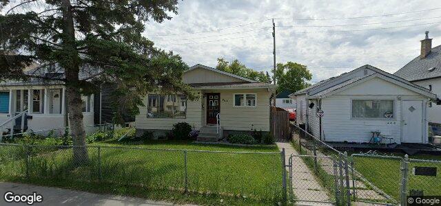 402 Harbison Avenue W（加拿大曼尼托巴省温尼伯市）房屋照片