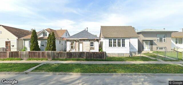 Photo of 411 Bowman Avenue in Winnipeg, Manitoba