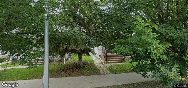 Photo of 420 Riverton Avenue in Winnipeg, Manitoba