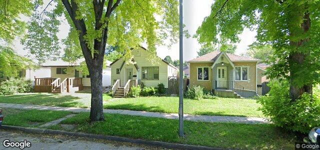 Photo of 421 Ottawa Avenue in Winnipeg, Manitoba