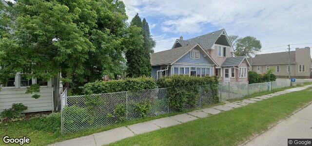 Photo of 424 Tweed Avenue in Winnipeg, Manitoba