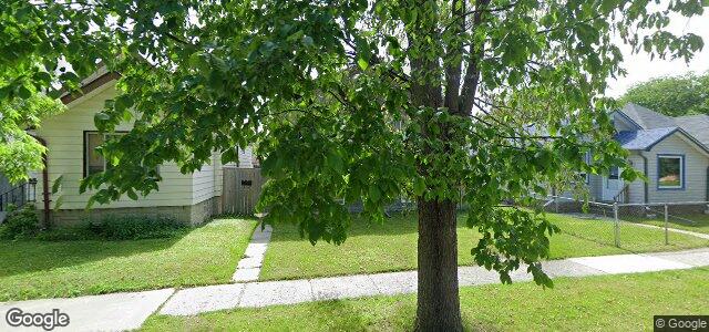 450 Larsen Avenue（加拿大曼尼托巴省温尼伯市）房屋照片