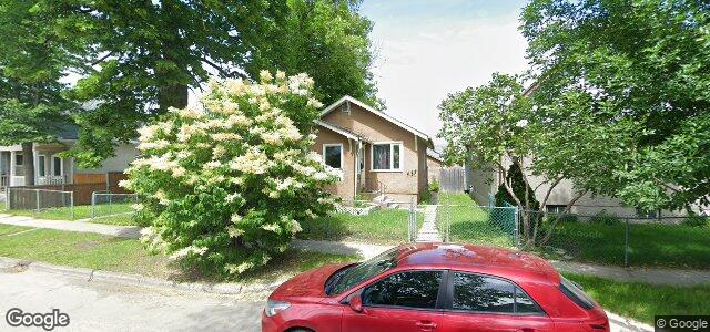 453 Larsen Avenue（加拿大曼尼托巴省温尼伯市）房屋照片