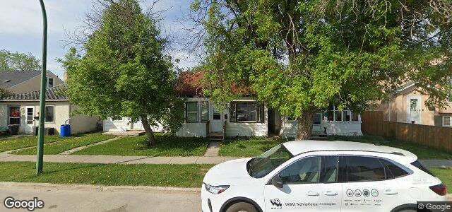 Photo of 469 Bowman Avenue in Winnipeg, Manitoba